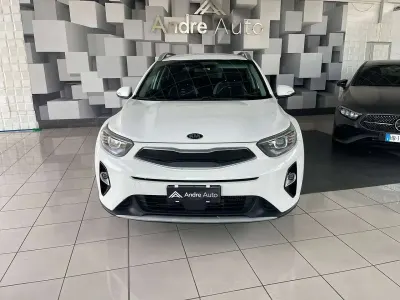 Usata Kia Stonic Style 120 CV (88 kW) 2020 Bianco SUV