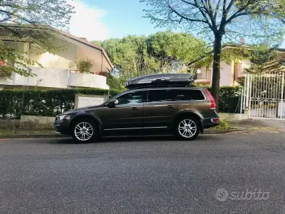 Usata Volvo XC70 Summum 181 CV (133 kW) 2014 Marrone Station wagon