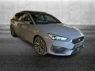 Usata Cupra Leon VZ 300 CV (220 kW) 2024 Grigio Berlina