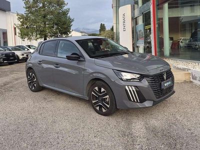 Usata Peugeot 208 Allure 101 CV (74 kW) 2025 Grigio Utilitaria