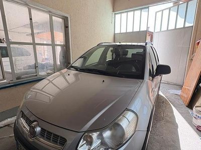 Usata Fiat Sedici 120 CV (88 kW) 2010 SUV