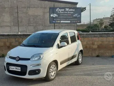 Usata Fiat Panda Lounge 80 CV (58 kW) 2018 Bianco Utilitaria