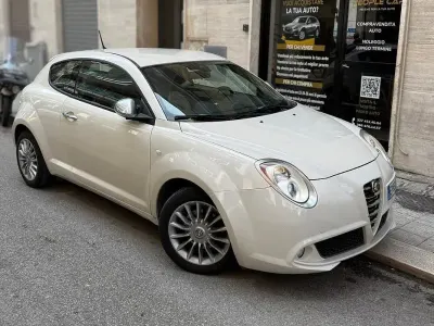 Usata Alfa Romeo MiTo Progression 85 CV (62 kW) 2012 Nero Utilitaria