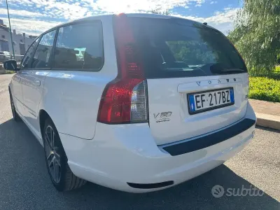 Occasion Volvo V50 115 PK (84 kW) 2010 Wit Stationwagen