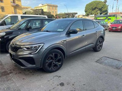 Usata Renault Arkana Engineered 94 CV (69 kW) 2023 Grigio SUV
