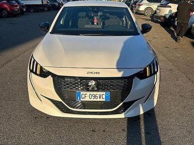 Usata Peugeot 208 GT 101 CV (74 kW) 2021 Bianco Utilitaria