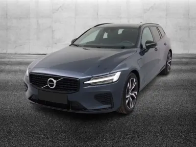 Usata Volvo V60 R-Design 349 CV (256 kW) 2021 Blu/azzurro Station wagon