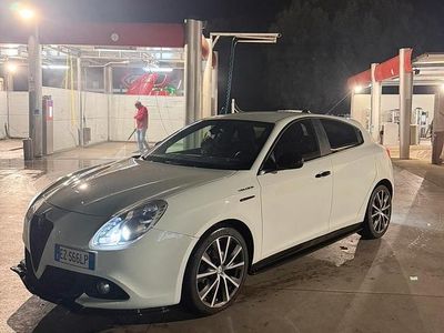 Usado Alfa Romeo Giulietta 105 CV (77 kW) 2015 Blanco Utilitario