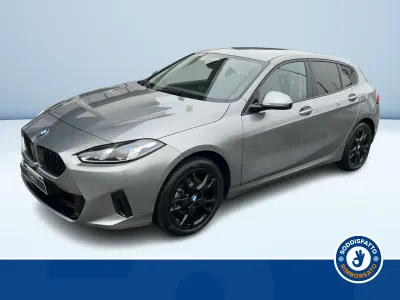 Usata BMW 118 Comfort Edition 150 CV (110 kW) 2025 Grigio metallizzato Utilitaria