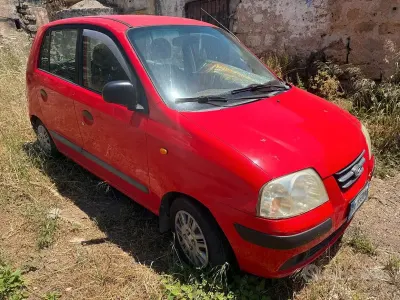 Usata Hyundai Atos 63 CV (46 kW) 2006 Rosso Utilitaria