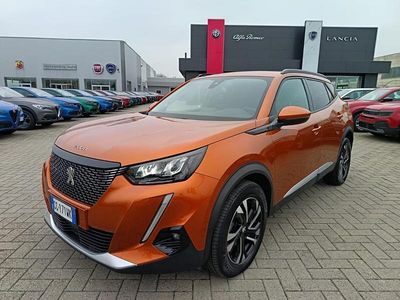Usata Peugeot 2008 Allure 110 CV (80 kW) 2021 Arancione SUV
