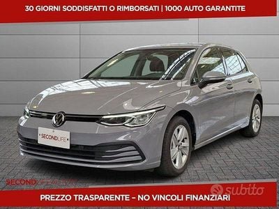 Brugt VW Golf VIII Life 116 HK (85 kW) 2023 Grå Sedan