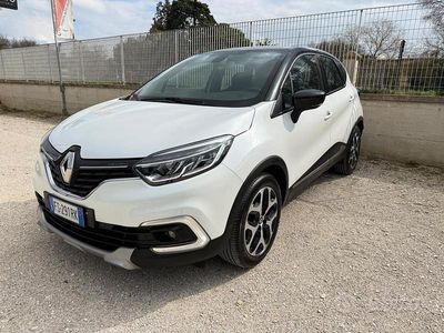 Usata Renault Captur 90 CV (66 kW) 2018 Bianco SUV