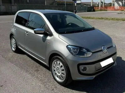 Usata VW up! Highline 68 CV (50 kW) 2013 Grigio Utilitaria