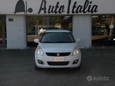 Usata Suzuki Swift 94 CV (69 kW) 2011 Bianco Utilitaria
