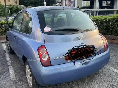 Usata Nissan Micra 65 CV (47 kW) 2004 Bluazzurro Utilitaria