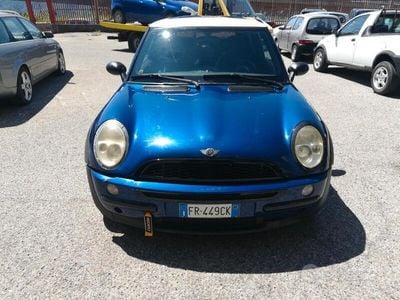 Usata Mini ONE 115 CV (84 kW) 2002 Blu Utilitaria