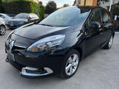 Usata Renault Scenic E-Tech 110 CV (80 kW) 2014 Nero metallizzato Monovolume