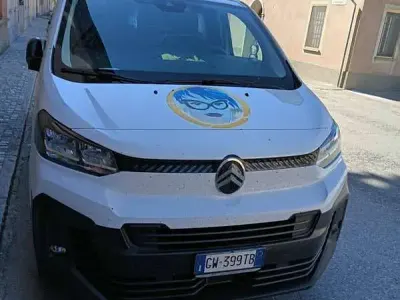 Usata Citroën Jumpy 109 CV (80 kW) 2025 Bianco Monovolume