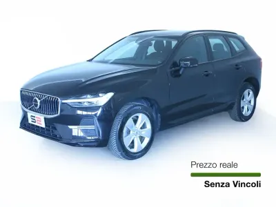 Usata Volvo XC60 Momentum 197 CV (144 kW) 2021 Nero SUV