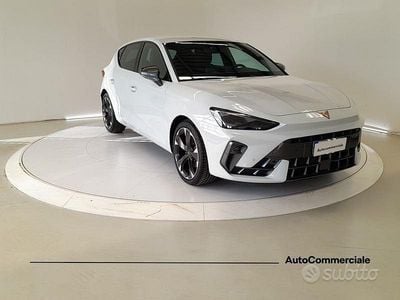 Usata Cupra Leon 150 CV (110 kW) 2025 Bianco Berlina