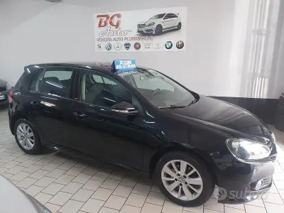 Begagnad VW Golf VI 105 HK (77 kW) 2011 Svart Halvkombi