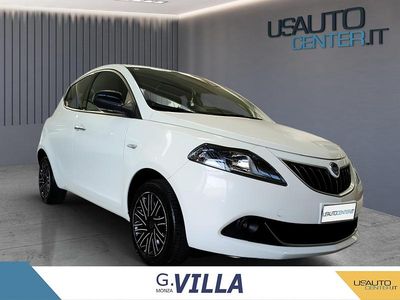 Usata Lancia Ypsilon Gold 70 CV (51 kW) 2022 Nero Utilitaria