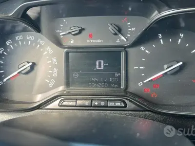 Usata Citroën C3 83 CV (61 kW) 2022 Grigio Utilitaria