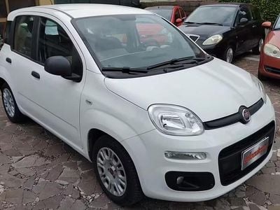Usata Fiat Panda Lounge 69 CV (50 kW) 2015 Bianco Utilitaria