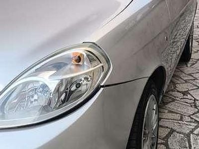 Usata Lancia Ypsilon 69 CV (50 kW) 2012 Utilitaria