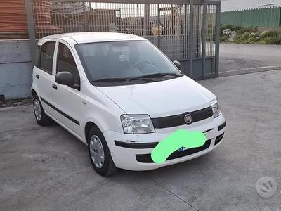 Usata Fiat Panda Dynamic 59 CV (43 kW) 2012 Bianco Utilitaria