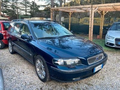 Usata Volvo V70 163 CV (119 kW) 2002 Blu Station wagon