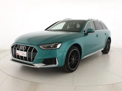 Usata Audi A4 Allroad Exclusive 204 CV (150 kW) 2023 Exclusive  wimbledon green Station wagon