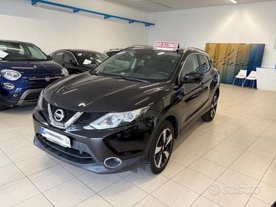 Usata Nissan Qashqai N-Connecta 116 CV (85 kW) 2017 Nero SUV