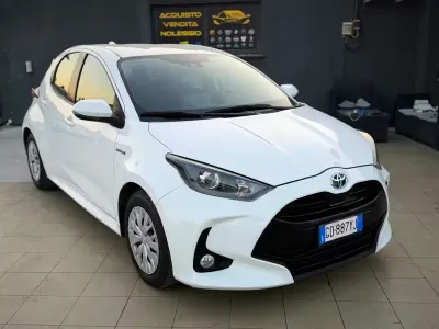 Usata Toyota Yaris Hybrid