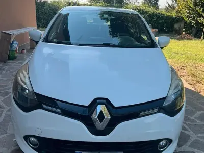 Usata Renault Clio IV 75 CV (55 kW) 2015 Bianco Berlina
