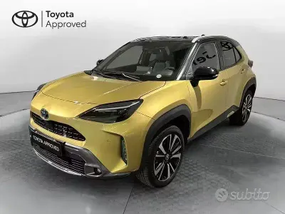 Usata Toyota Yaris Cross 116 CV (85 kW) 2022 Giallo SUV