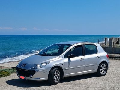 Grigio Usata 2006 Peugeot 307 Berlina | 2500 € (Cara)