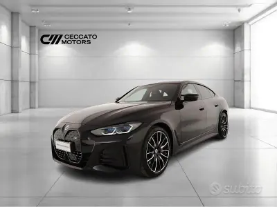 Occasion BMW i4 Sport Line 400 kW (544 ch) 2023 Noir Berline