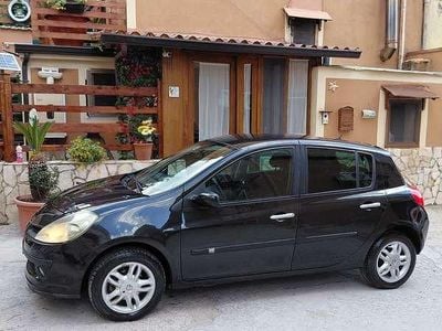 Usata Renault Clio II LE 86 CV (63 kW) 2008 Nero Berlina