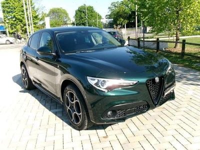 Begagnad Alfa Romeo Stelvio Ti 210 HK (154 kW) 2020 Grön SUV