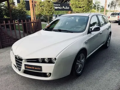 Usata Alfa Romeo 159 Distinctive 136 CV (100 kW) 2012 Bianco Station wagon