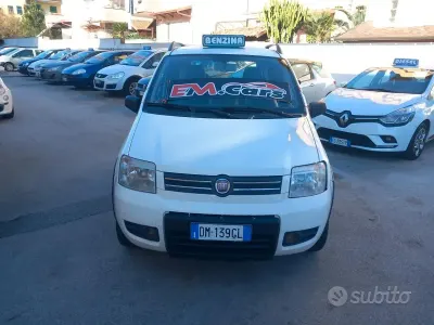 Gebraucht Fiat Panda 4x4 Climbing 60 PS (44 kW) 2009 Weiß Kleinwagen