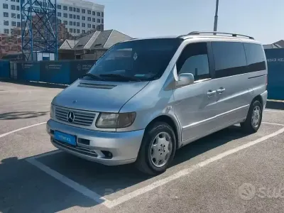 Usata Mercedes Vito 122 CV (89 kW) 2001 Grigio Furgone