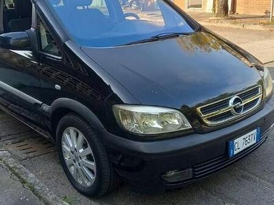 usata Opel Zafira - 2004