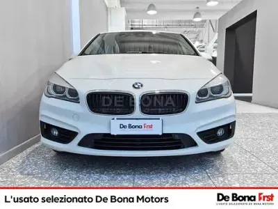 Usata BMW 216 Active Tourer Efficient Dynamics 116 CV (85 kW) 2017 Bianco Monovolume