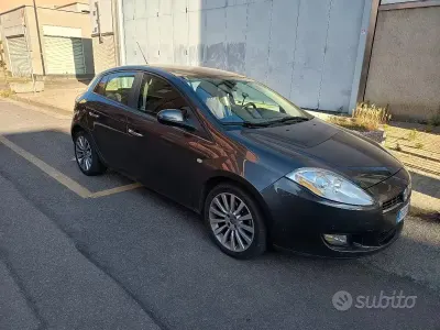 Usata Fiat Bravo 120 CV (88 kW) 2009 Utilitaria