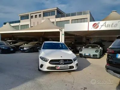 Usata Mercedes A200 163 CV (119 kW) 2019 Bianco Berlina