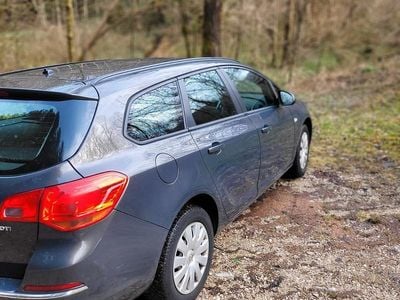Usata Opel Astra 110 CV (80 kW) 2013 Station wagon