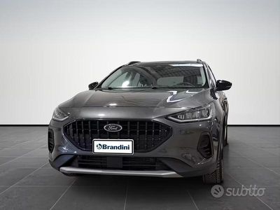Usata Ford Focus Active 125 CV (91 kW) 2022 Grigio Berlina
